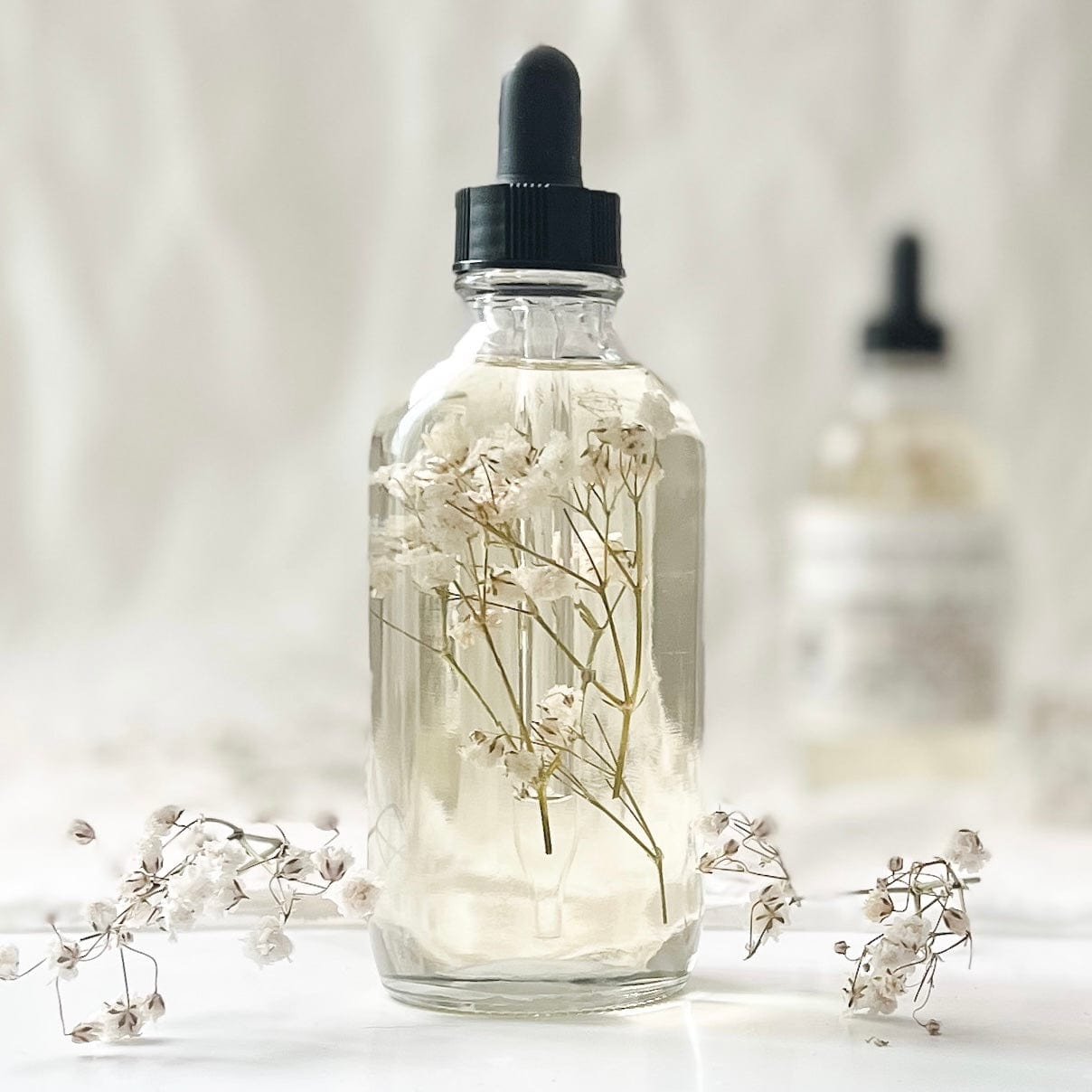 Baby's Breath Body Oil - MODERN SKYN ALCHEMY HANDCRAFTED SKINCARE